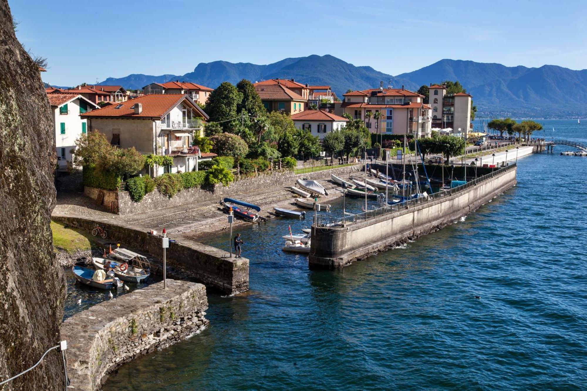 Casa Del Borgo "Aria & Acqua" Sul Lago Maggiore Maccagno Kültér fotó