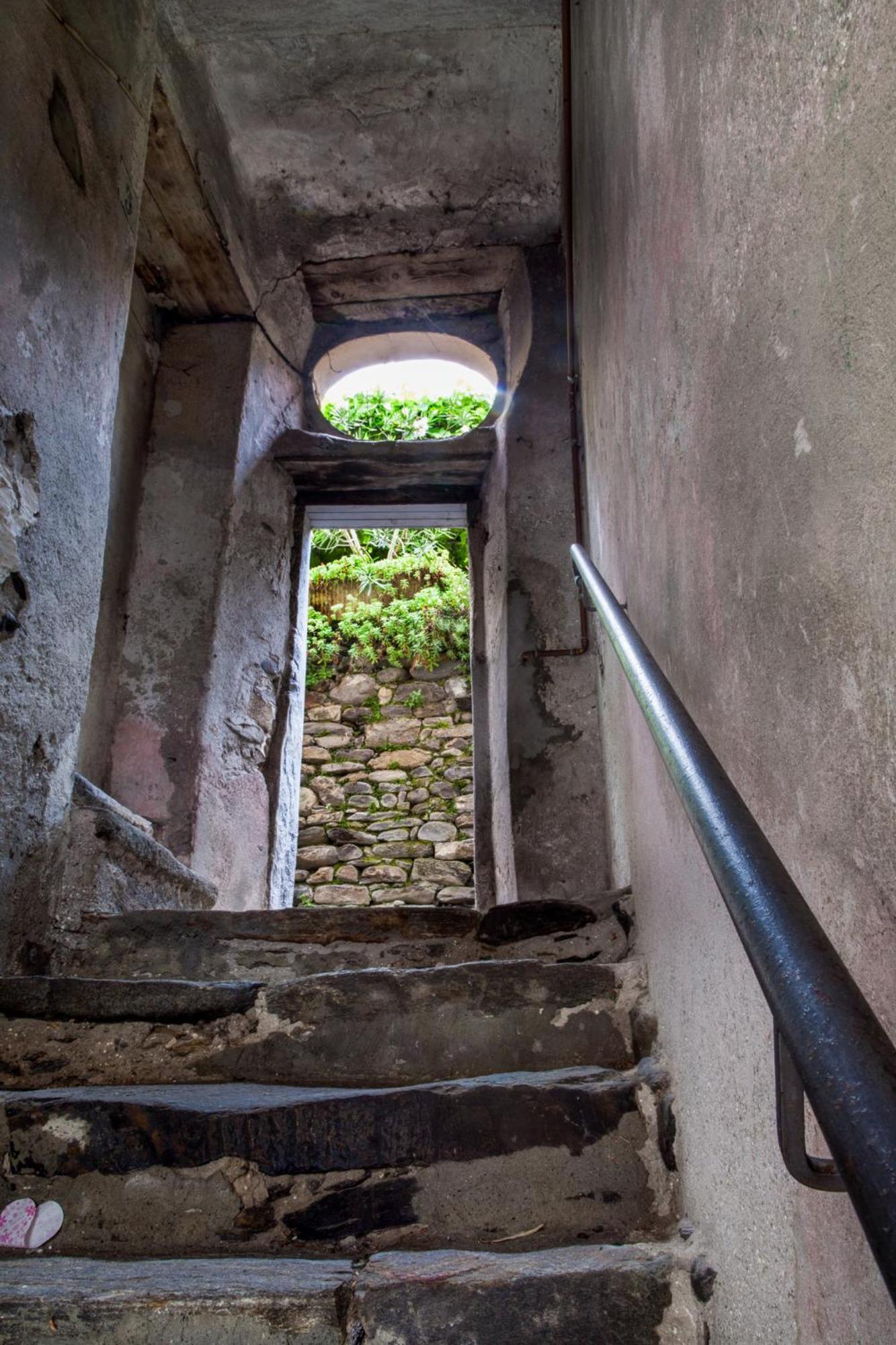 Casa Del Borgo "Aria & Acqua" Sul Lago Maggiore Maccagno Kültér fotó