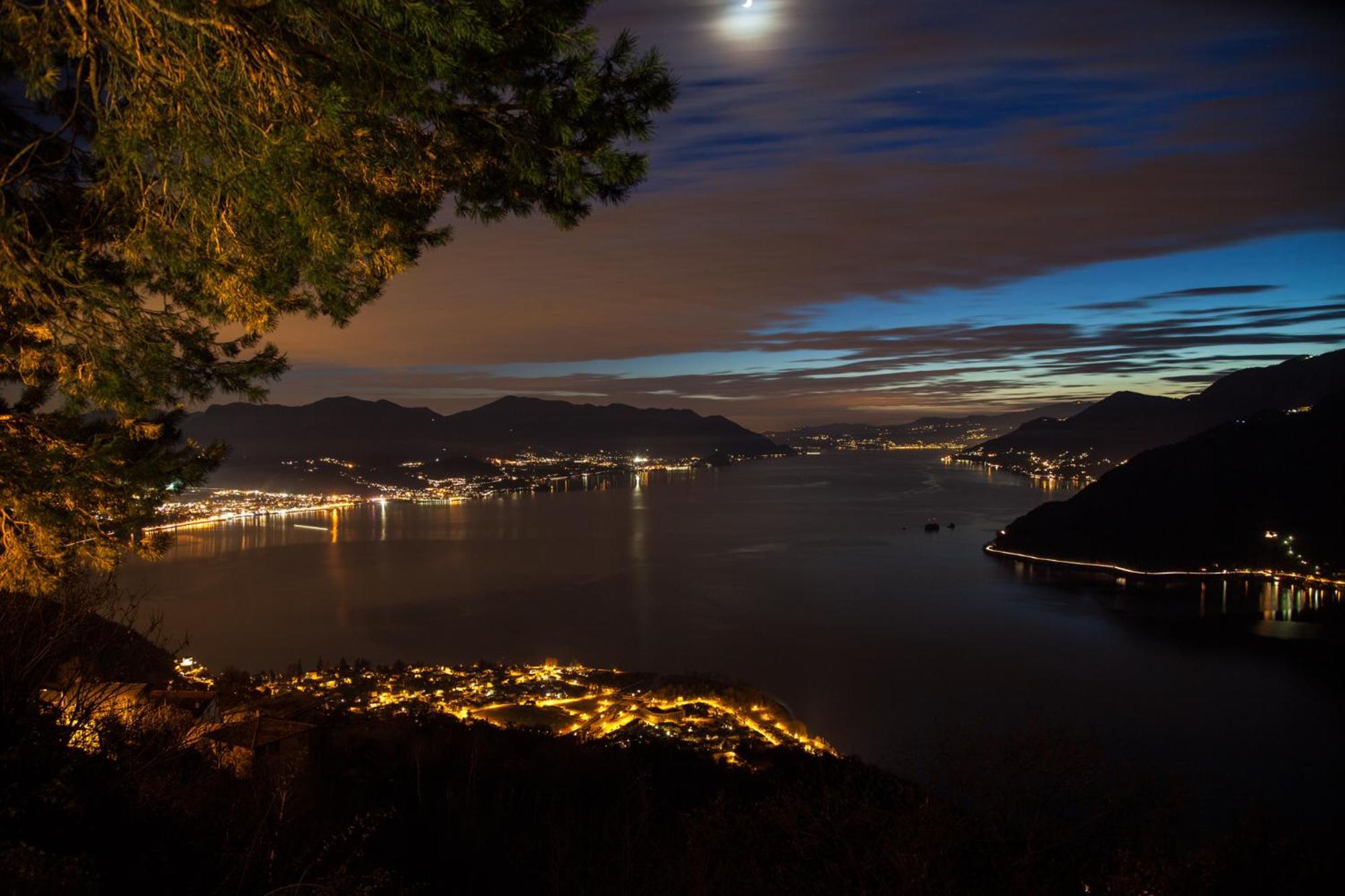 Casa Del Borgo "Aria & Acqua" Sul Lago Maggiore Maccagno Kültér fotó